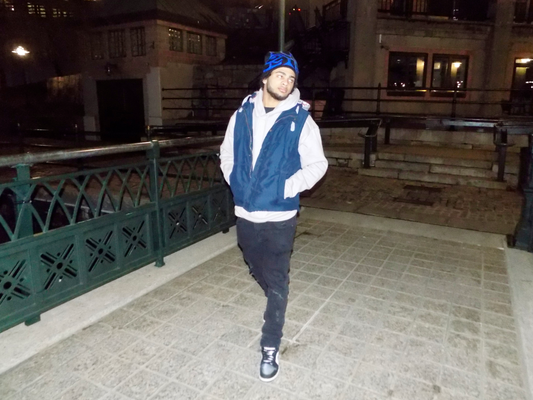 FOCIYE Beanie Blue and Black